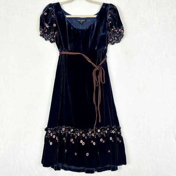 Betsey Johnson Dresses & Skirts - Betsey Johnson New York Vintage Y2K Velvet Mini Dress Size 10 NWT Milkmaid